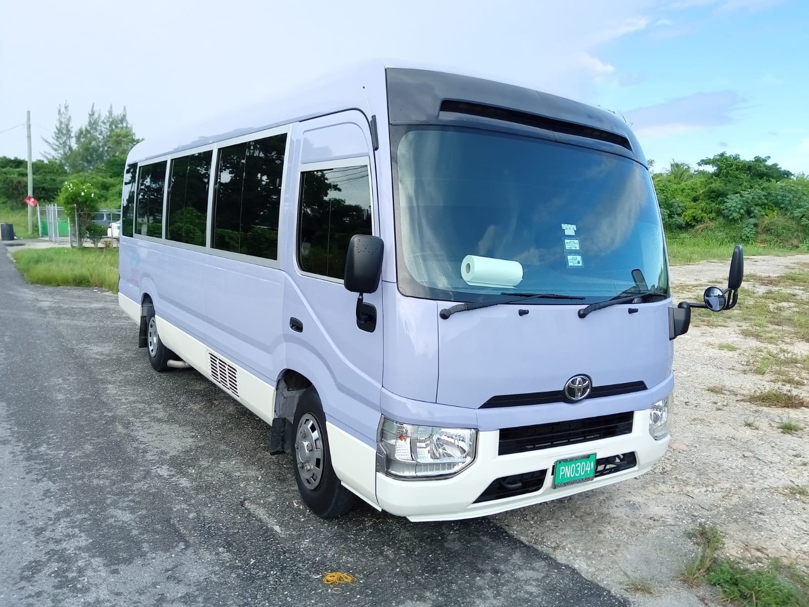 Rent a Van in Nassau, Bahamas | Private Charter Bus Rental